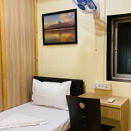Casa Cabin Stay Mumbai-2
